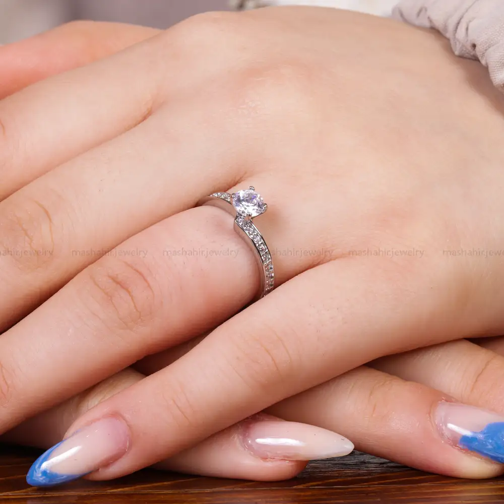 انگشتر موزانايت زنانه کد 17305