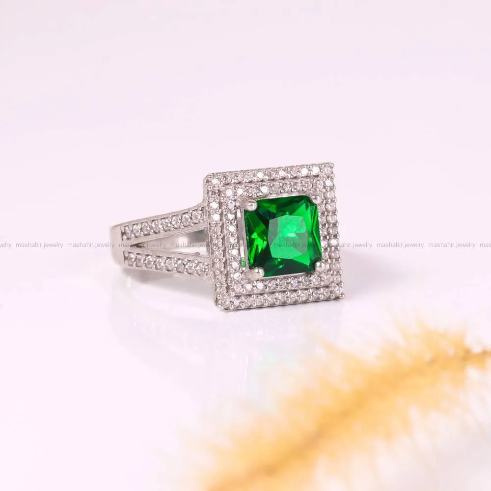 انگشتر طرح زمرد زنانه کد 4398