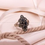 انگشتر یاقوت کبود زنانه کد 8405