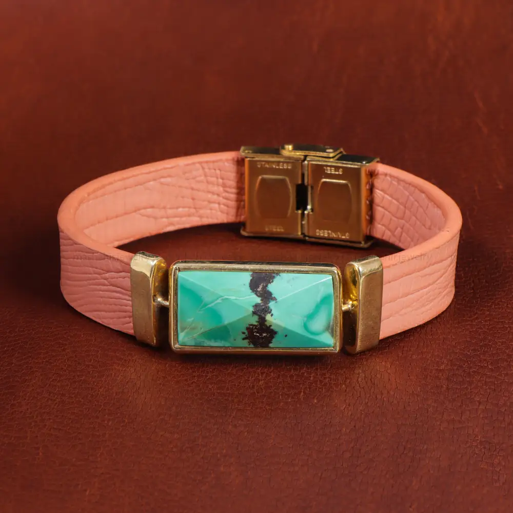 دستبند چرم فیروزه کد 16749