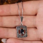 گردنبند یاقوت کبود زنانه کد 16627