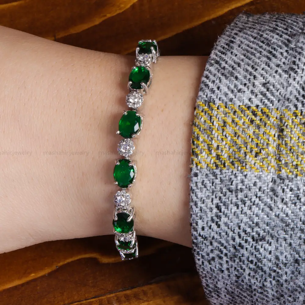 دستبند زمرد سنتاتیک زنانه کد 16886