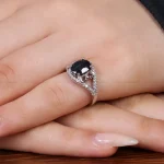 انگشتر یاقوت کبود زنانه کد 17520