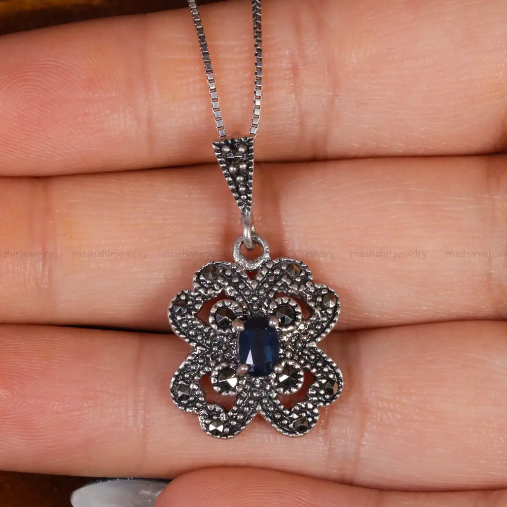 گردنبند یاقوت کبود زنانه کد 17689