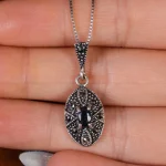 گردنبند یاقوت کبود زنانه کد 17692