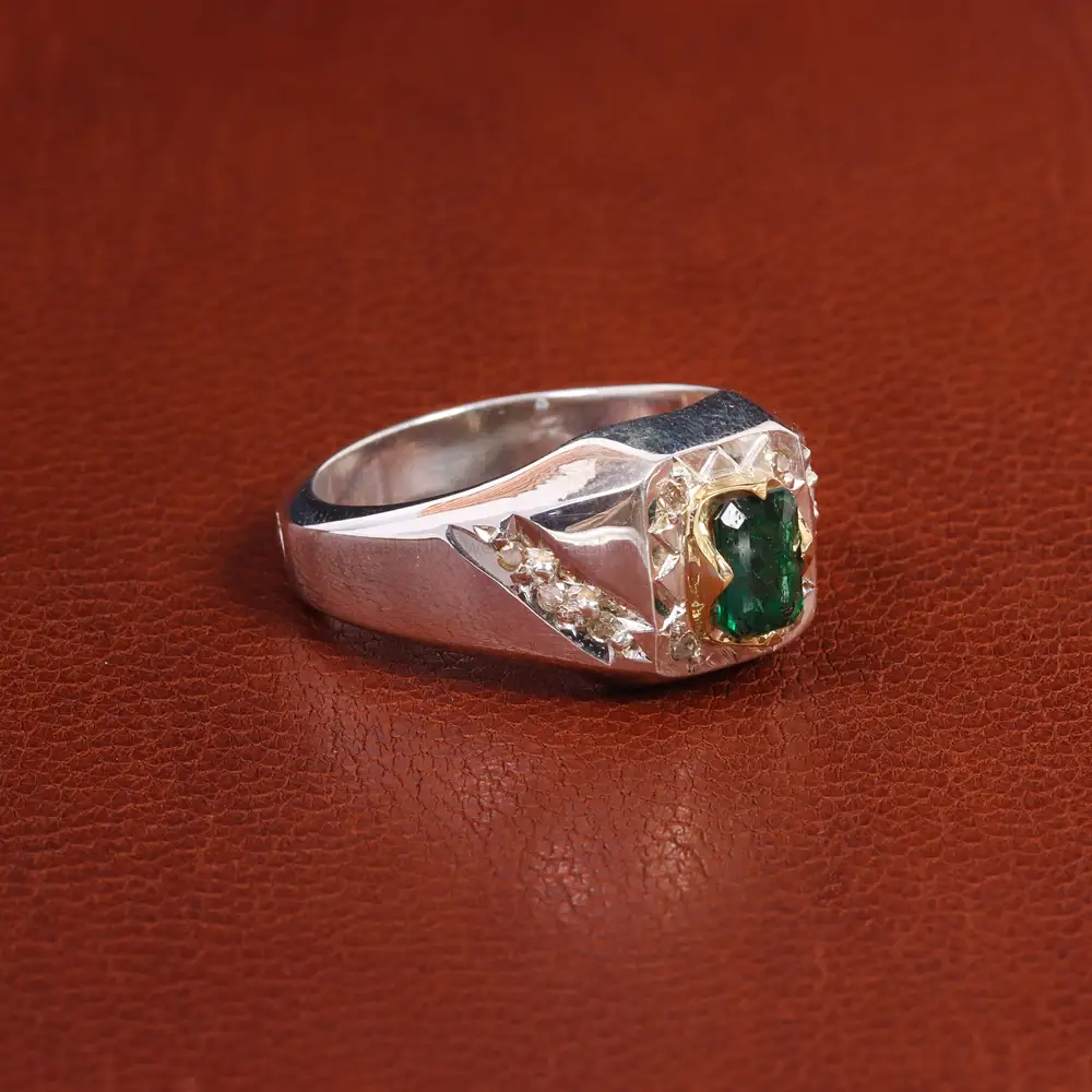 انگشتر زمرد مردانه کد 18795