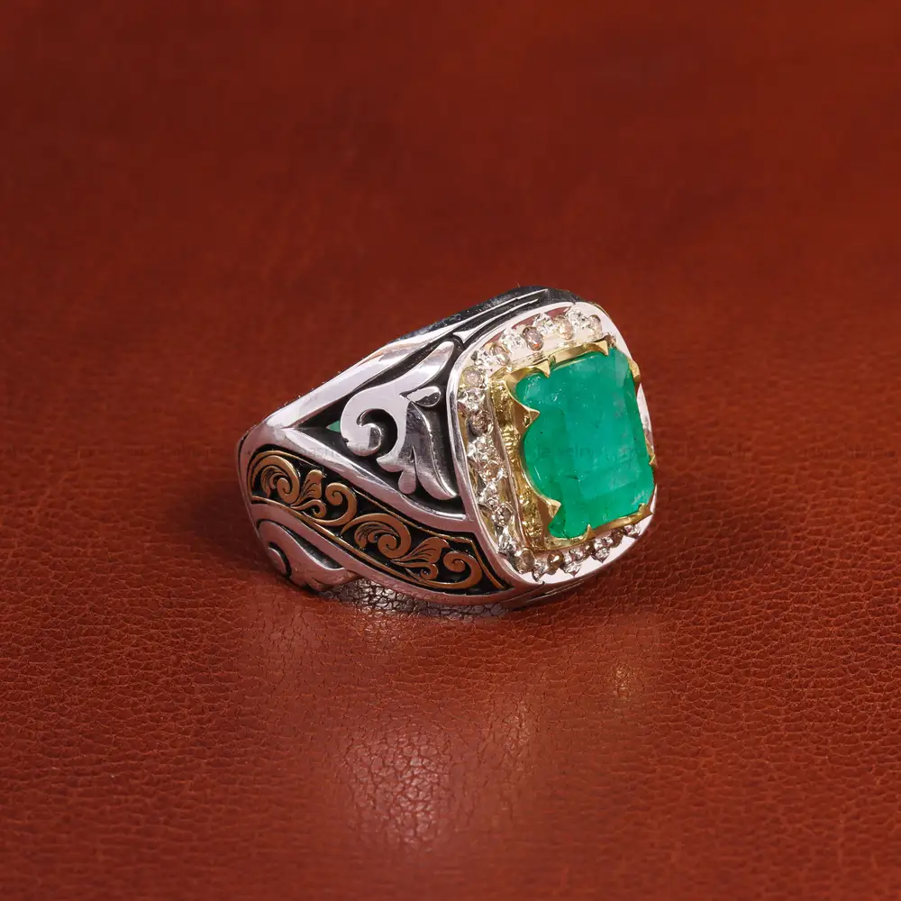 انگشتر زمرد مردانه کد 18799