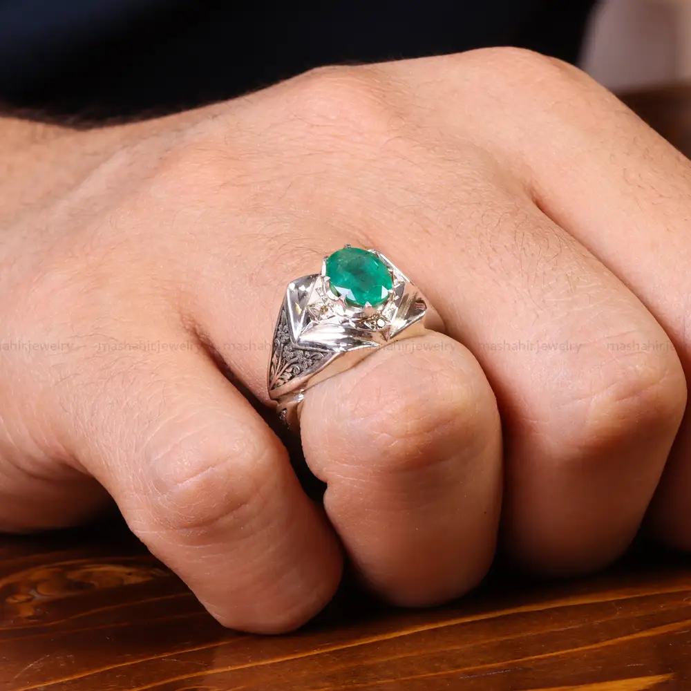 انگشتر زمرد مردانه کد 19898