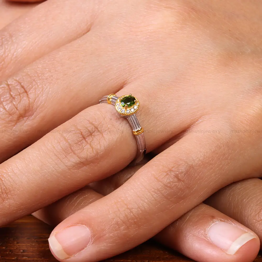 انگشتر زبرجد زنانه کد 20060