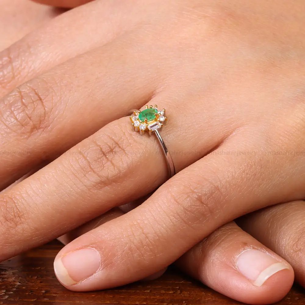 انگشتر زمرد زنانه کد 20069