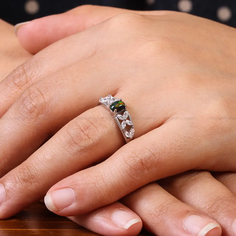 انگشتر اوپال زنانه کد 20178