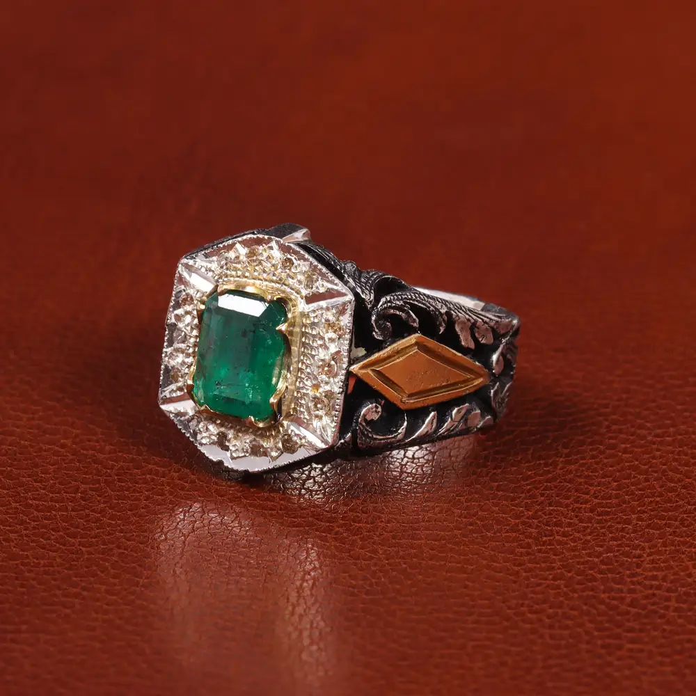 انگشتر زمرد مردانه کد 20709