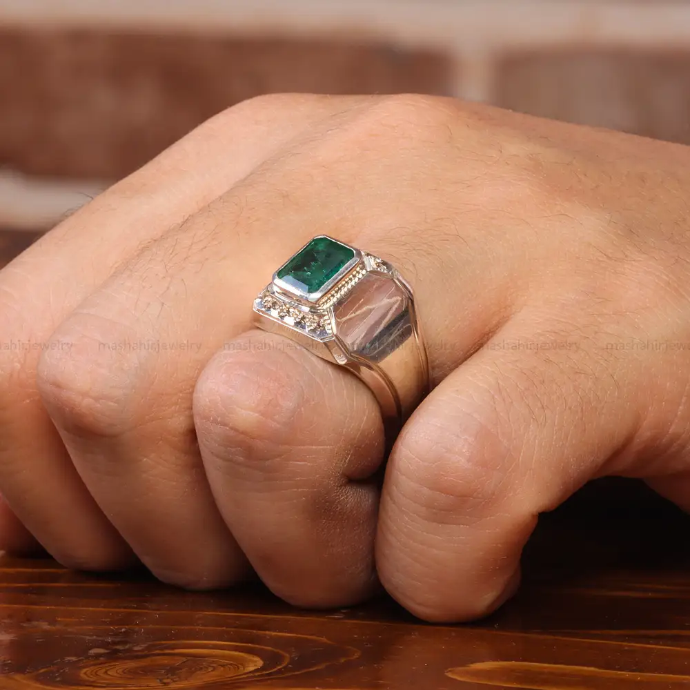 انگشتر زمرد مردانه کد 20719