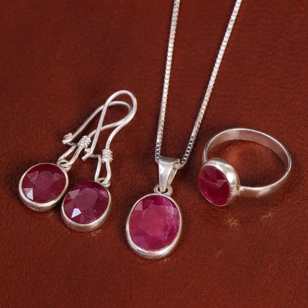 نیم ست یاقوت سرخ زنانه کد 22136