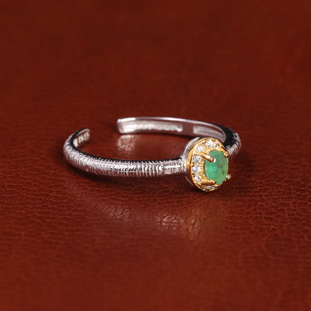 انگشتر زمرد زنانه کد 22176