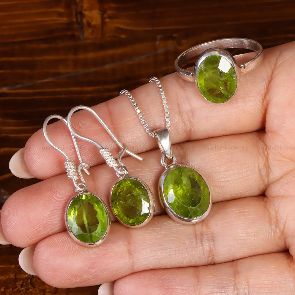 نیم ست زبرجد زنانه کد 22099