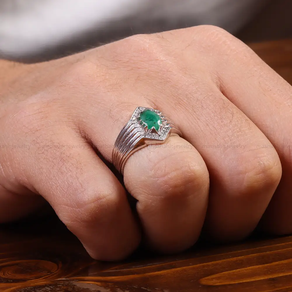 انگشتر زمرد مردانه کد 22279