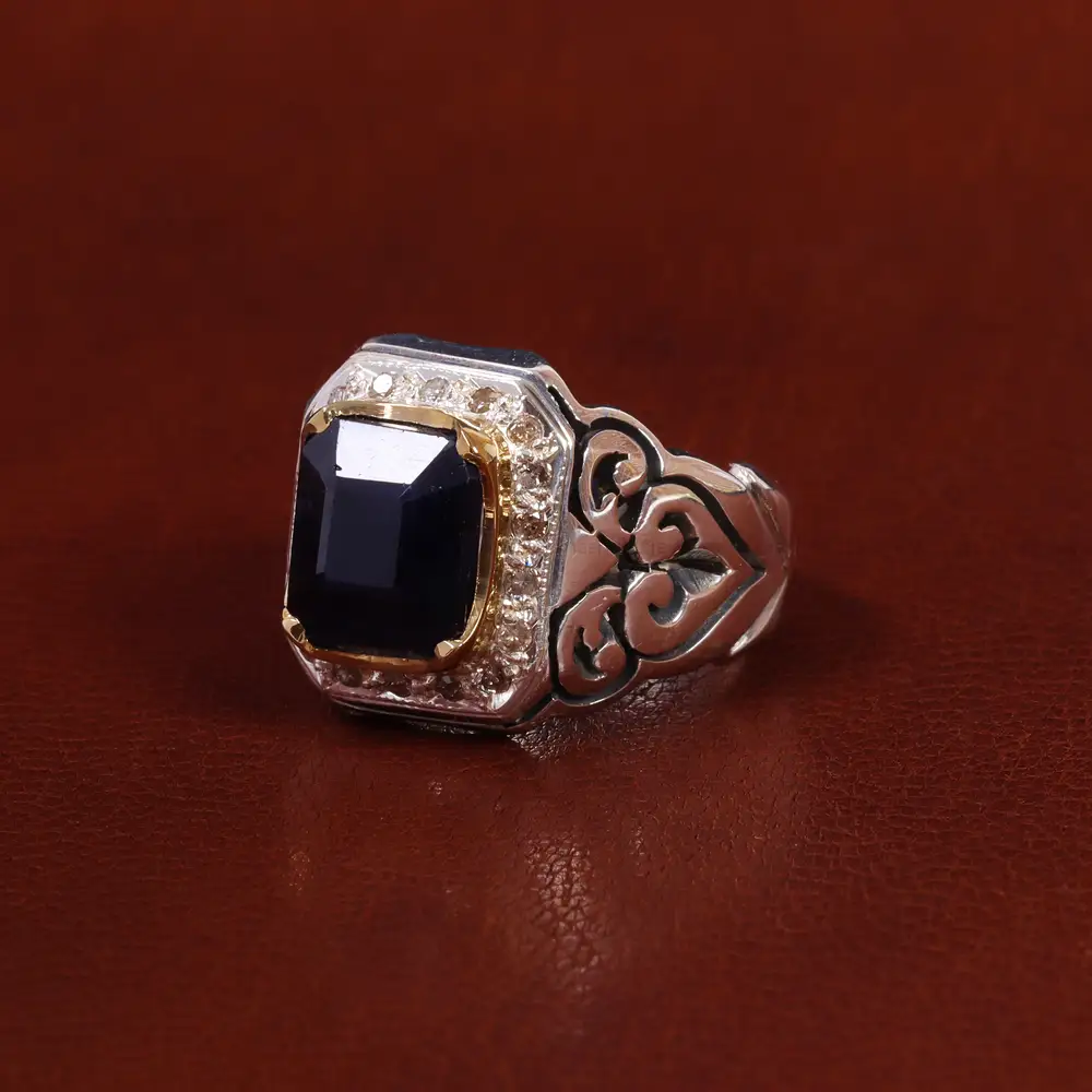 انگشتر یاقوت کبود مردانه کد 22670