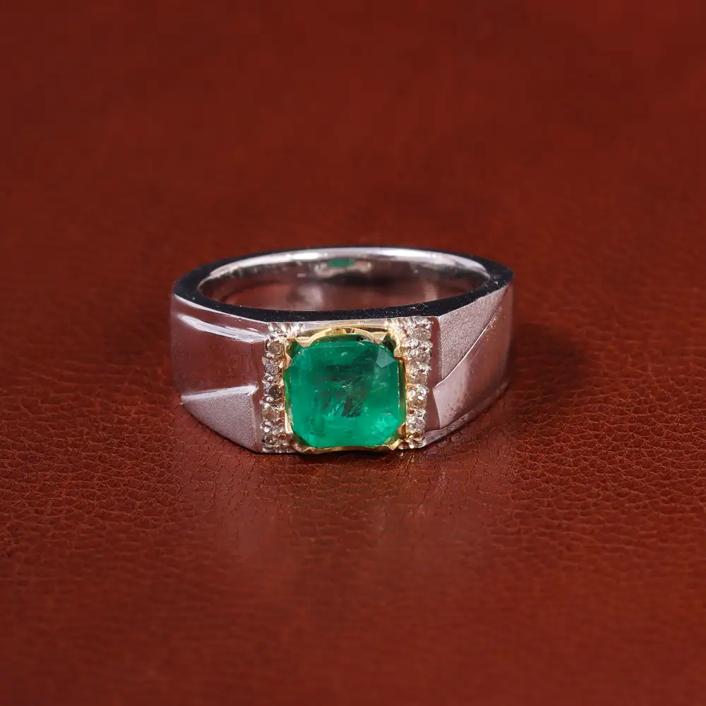 انگشتر زمرد مردانه کد 23136