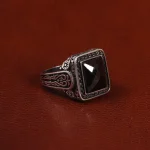 انگشتر عقیق مشکی مردانه کد 25027