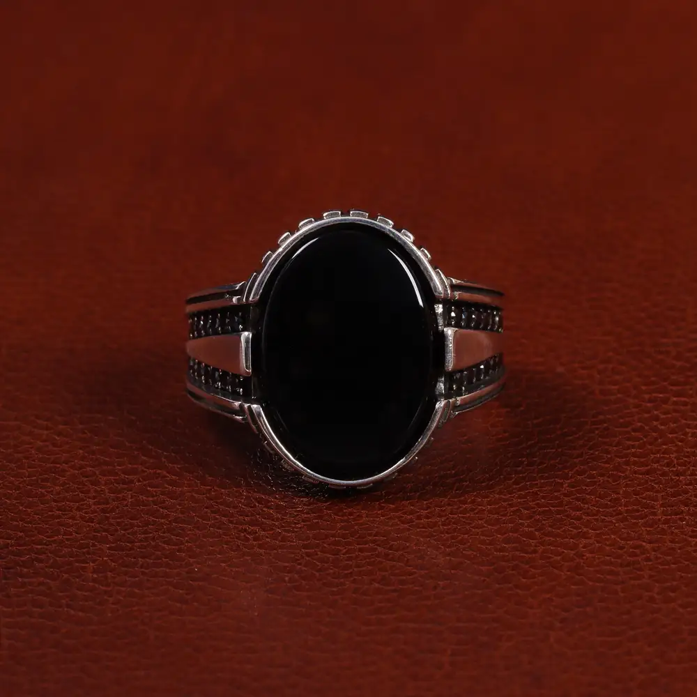 انگشتر عقیق مشکی مردانه کد 24992