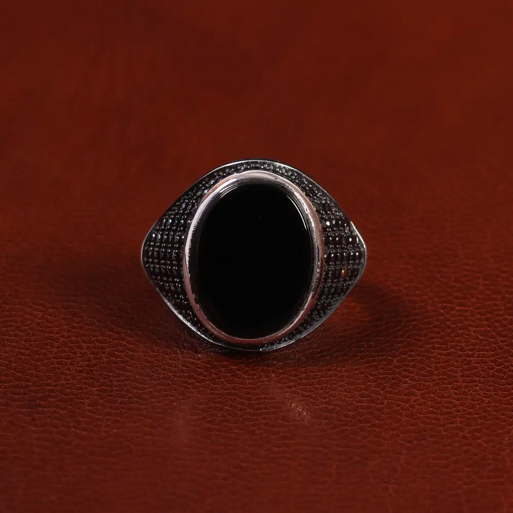 انگشتر عقیق مشکی مردانه کد 25006