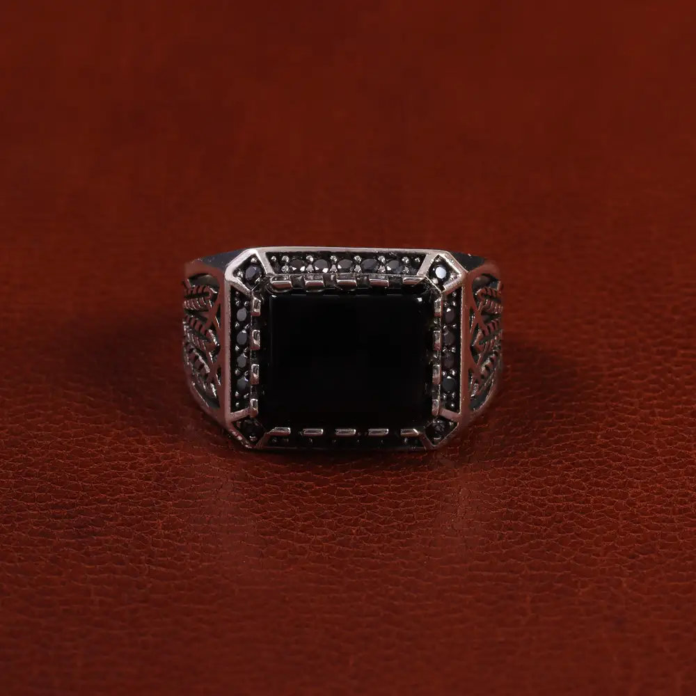 انگشتر عقیق مشکی مردانه کد 25011