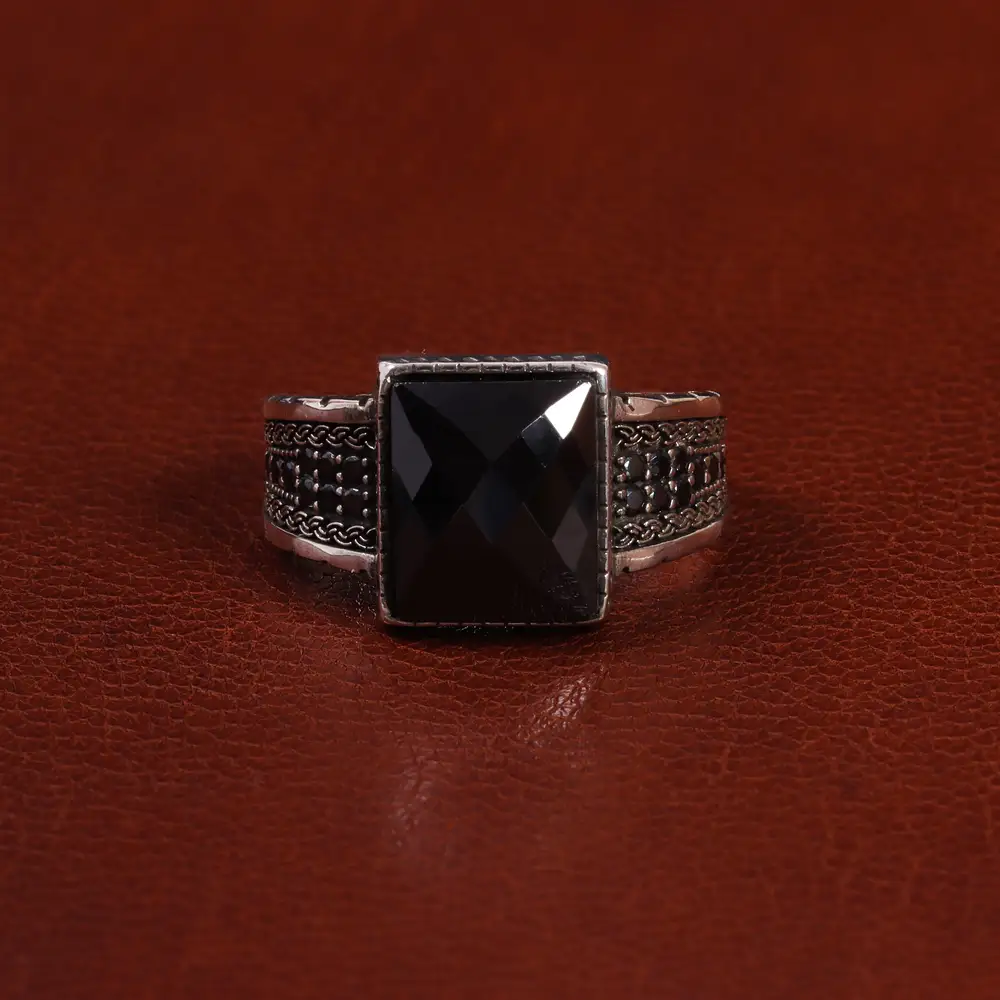 انگشتر عقیق مشکی مردانه کد 25028