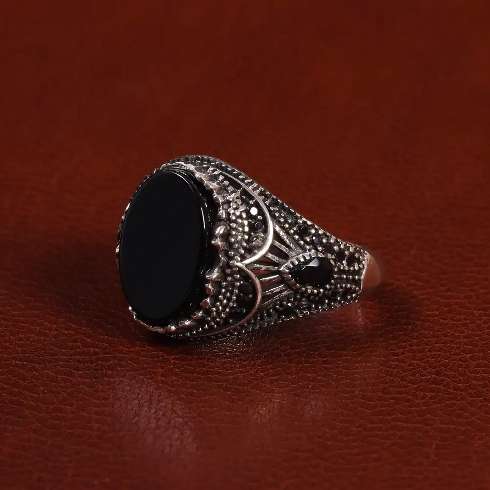 انگشتر عقیق مشکی مردانه کد 24994