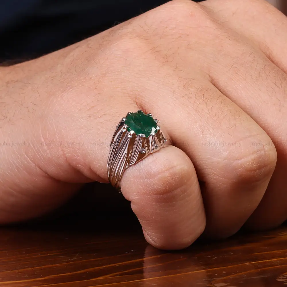 انگشتر زمرد مردانه کد 23712
