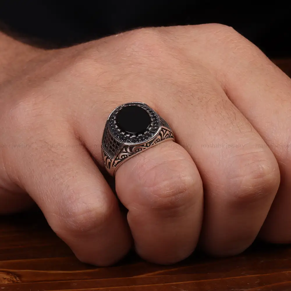 انگشتر عقیق مشکی مردانه کد 24989