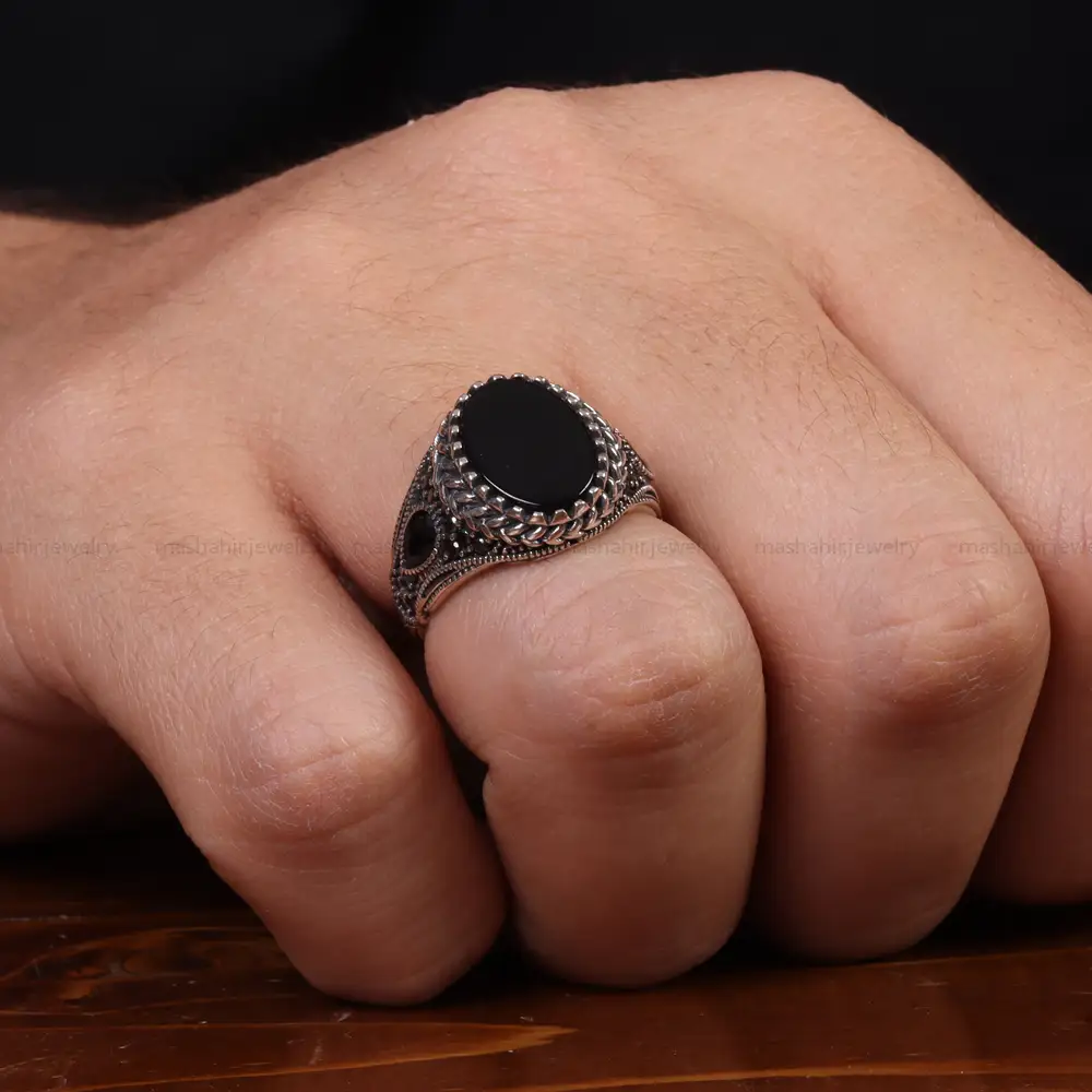 انگشتر عقیق مشکی مردانه کد 25015