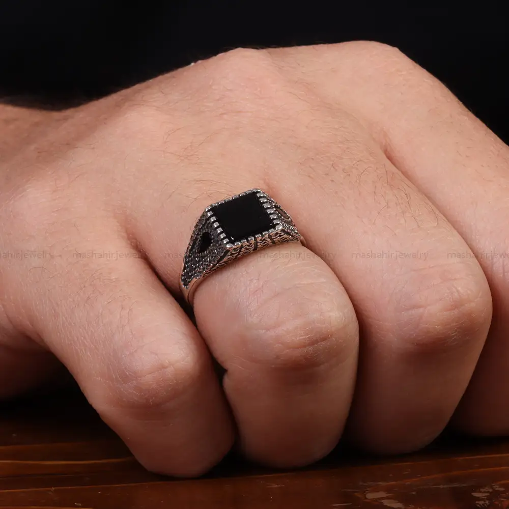 انگشتر عقیق مشکی مردانه کد 25019