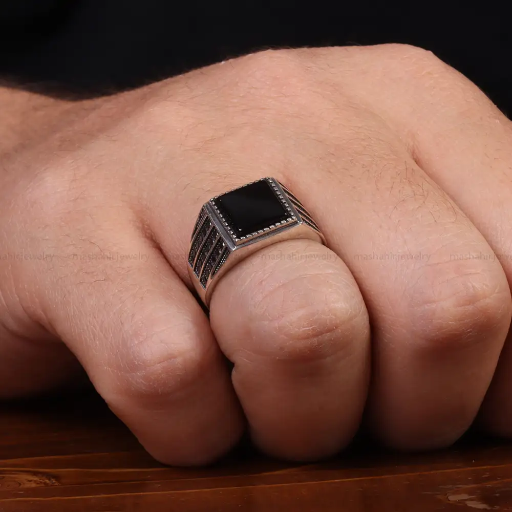 انگشتر عقیق مشکی مردانه کد 25029