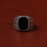 انگشتر عقیق مشکی مردانه کد 25317