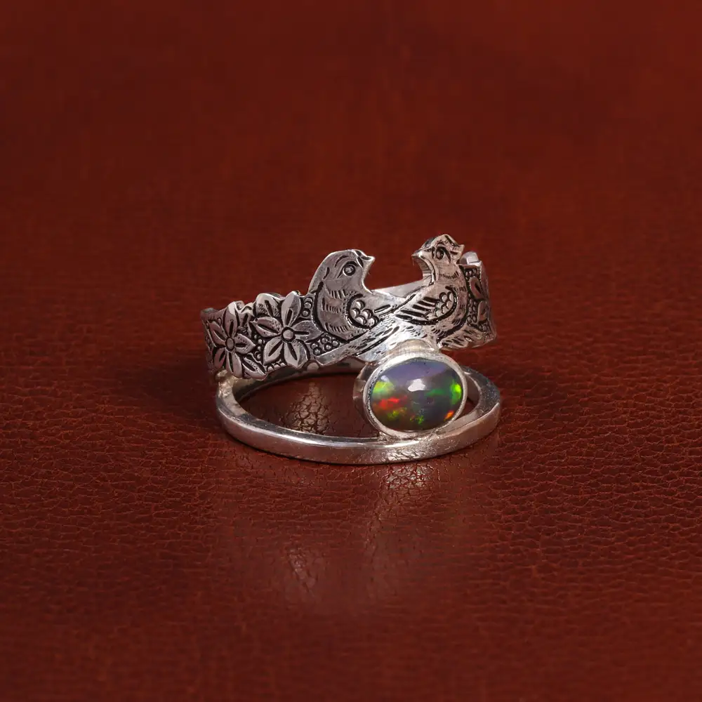 انگشتر اوپال زنانه طرح گل و مرغ کد 26342