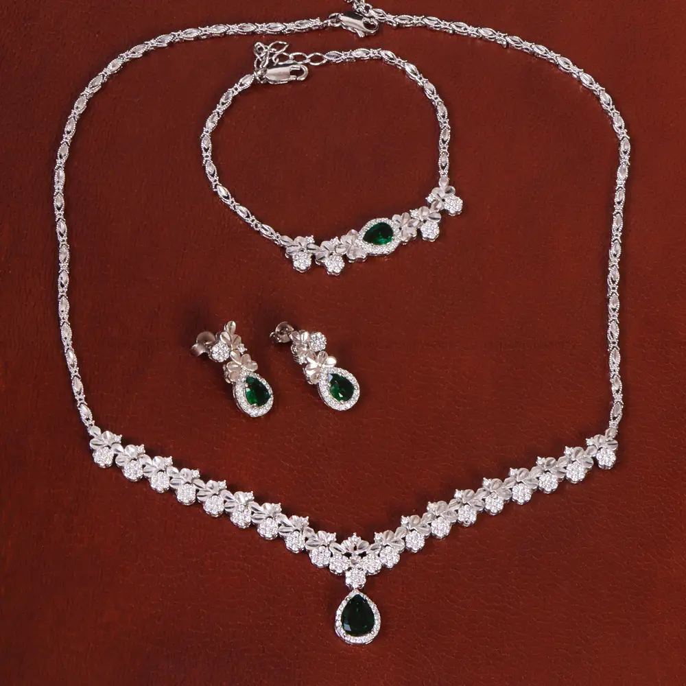 سرویس طرح زمرد زنانه کد 26494