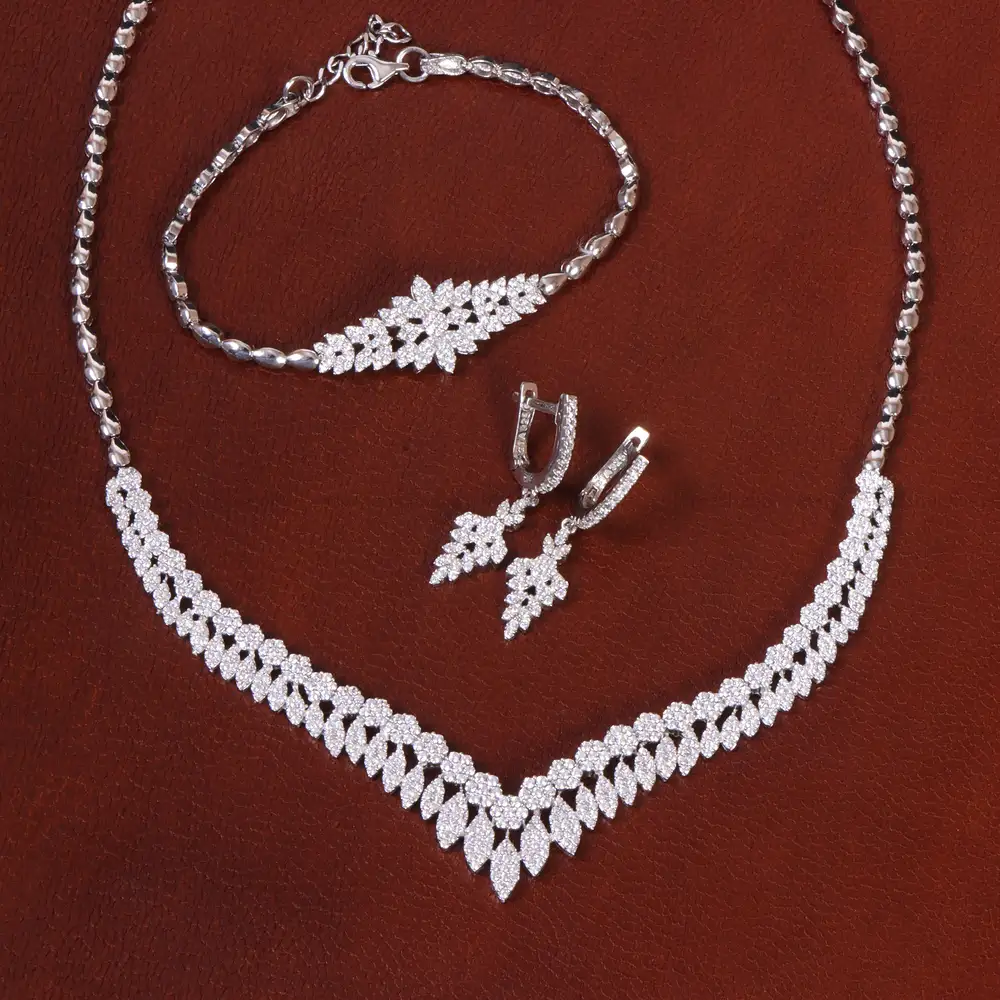 سرویس نقره زنانه طرح جواهر کد 26597