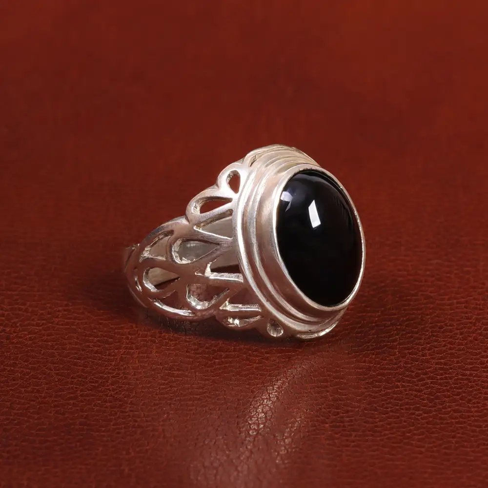 انگشتر عقیق مشکی مردانه کد 26640