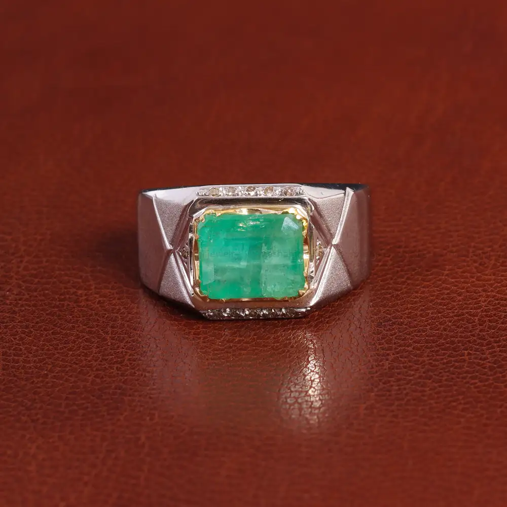 انگشتر زمرد مردانه کد 26245