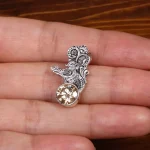 گردنبند موزانایت زنانه طرح گل و مرغ کد 26317