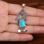 گردنبند فیروزه زنانه طرح گل و مرغ کد 26325