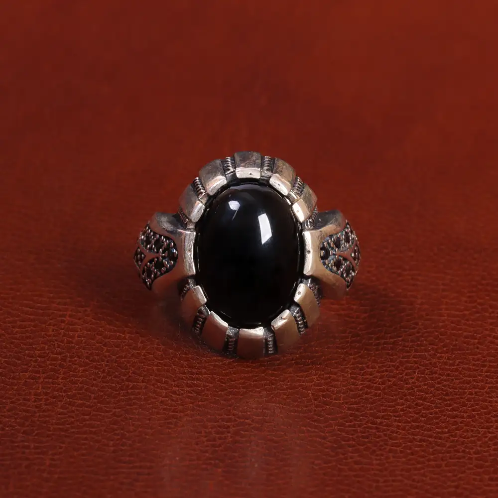 انگشتر عقیق مشکی مردانه کد 26630