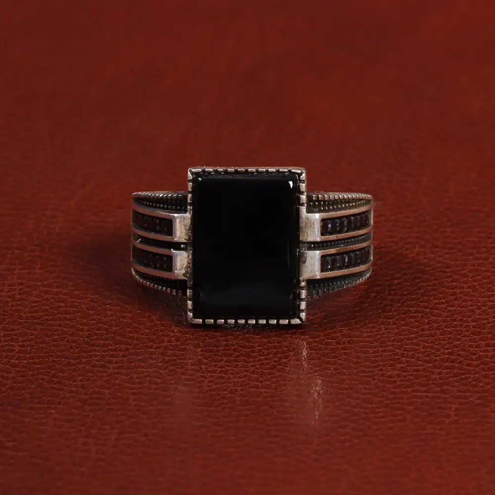 انگشتر عقیق مشکی مردانه کد 26638