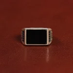 انگشتر عقیق مشکی مردانه کد 26639