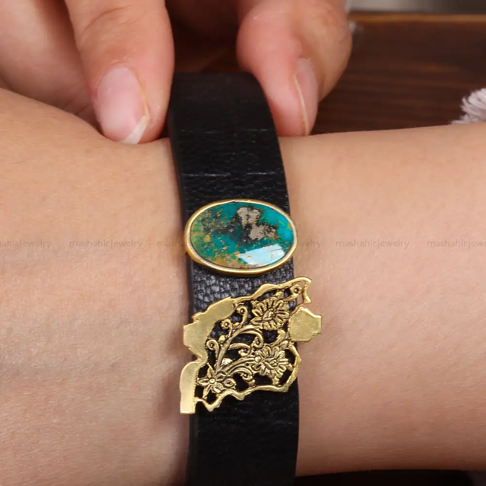 دستبند چرم فیروزه مردانه طرح ایران کد 26351