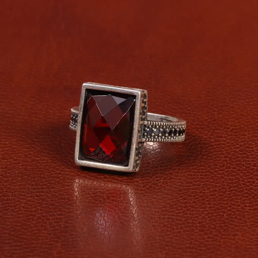 انگشتر طرح یاقوت سرخ مردانه کد 26614