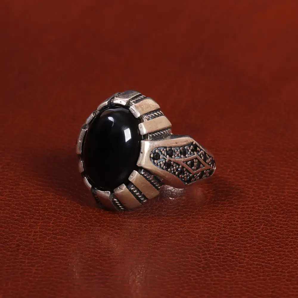 انگشتر عقیق مشکی مردانه کد 26630