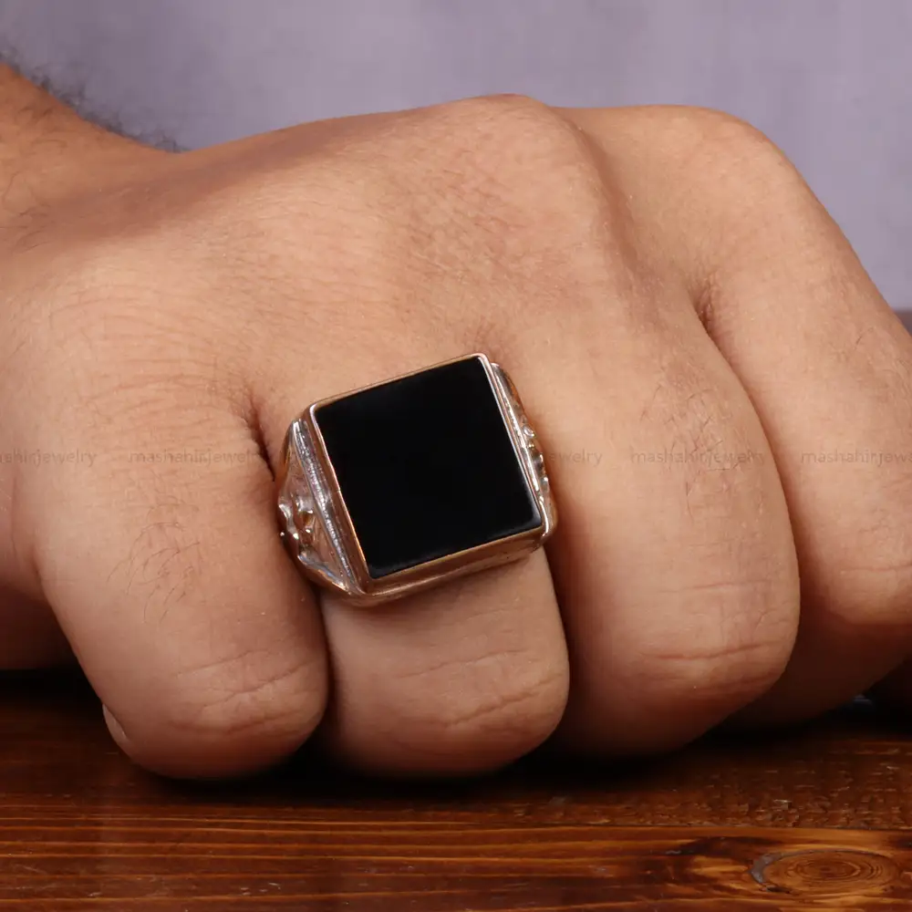 انگشتر عقیق مشکی مردانه کد 26641