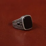 انگشتر عقیق مشکی مردانه کد 26900